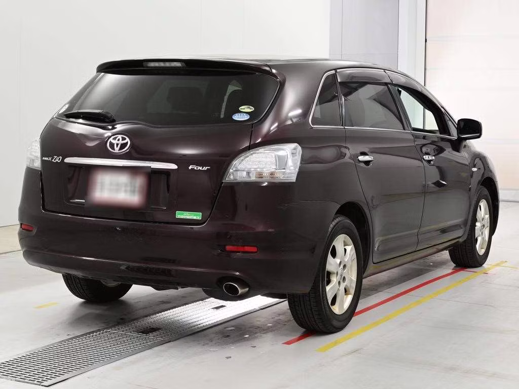 TOYOTA MARK X ZIO