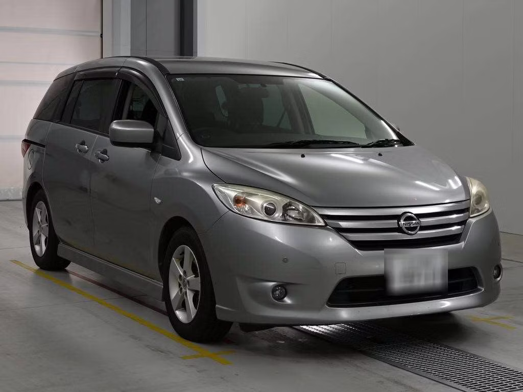 NISSAN LAFESTA