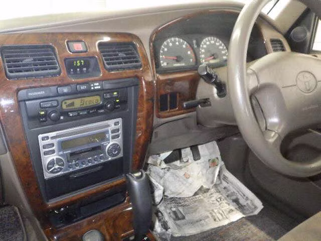 TOYOTA HILUX SURF