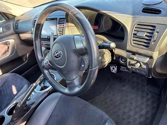 SUBARU LEGACY
