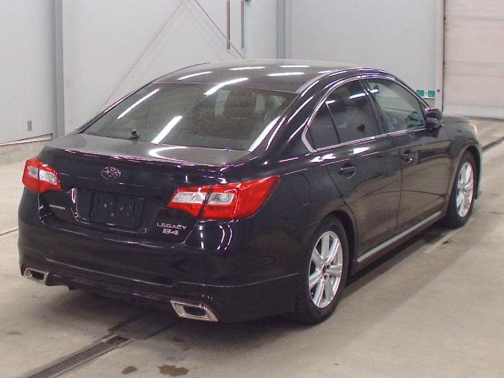 SUBARU LEGACY B4