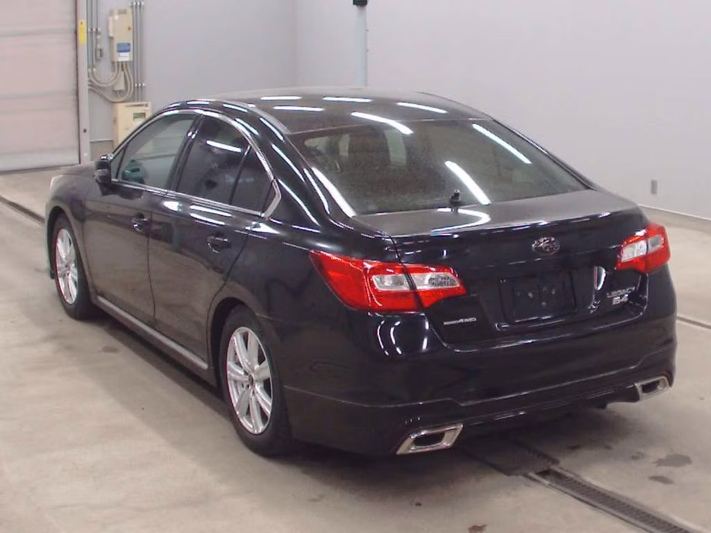 SUBARU LEGACY B4