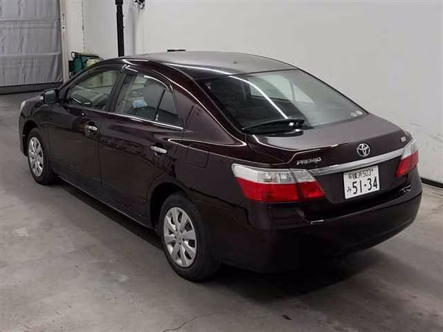 TOYOTA PREMIO