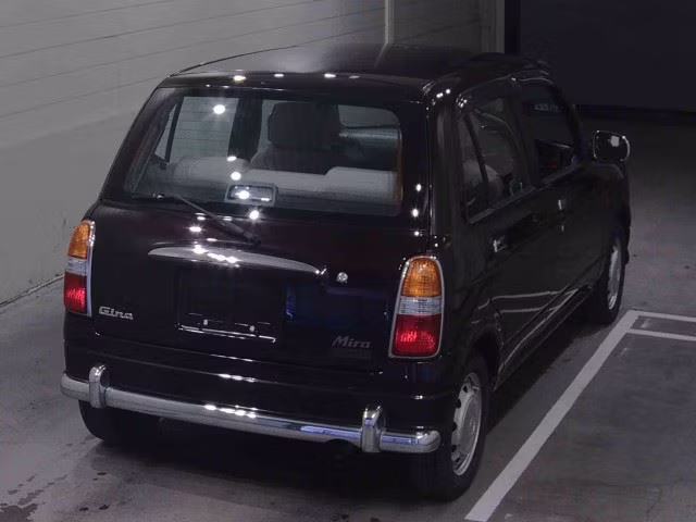 DAIHATSU MIRA GINO