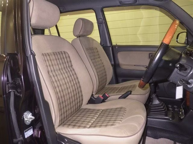 DAIHATSU MIRA GINO