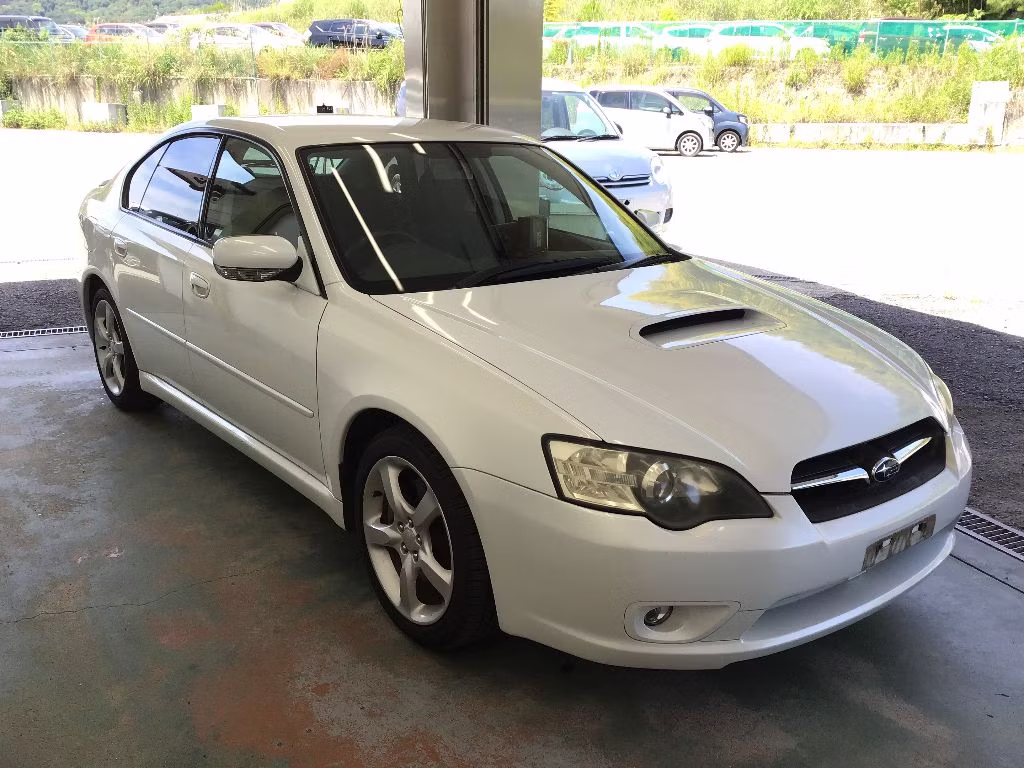 SUBARU LEGACY B4