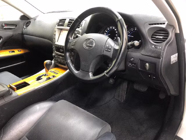 LEXUS IS250