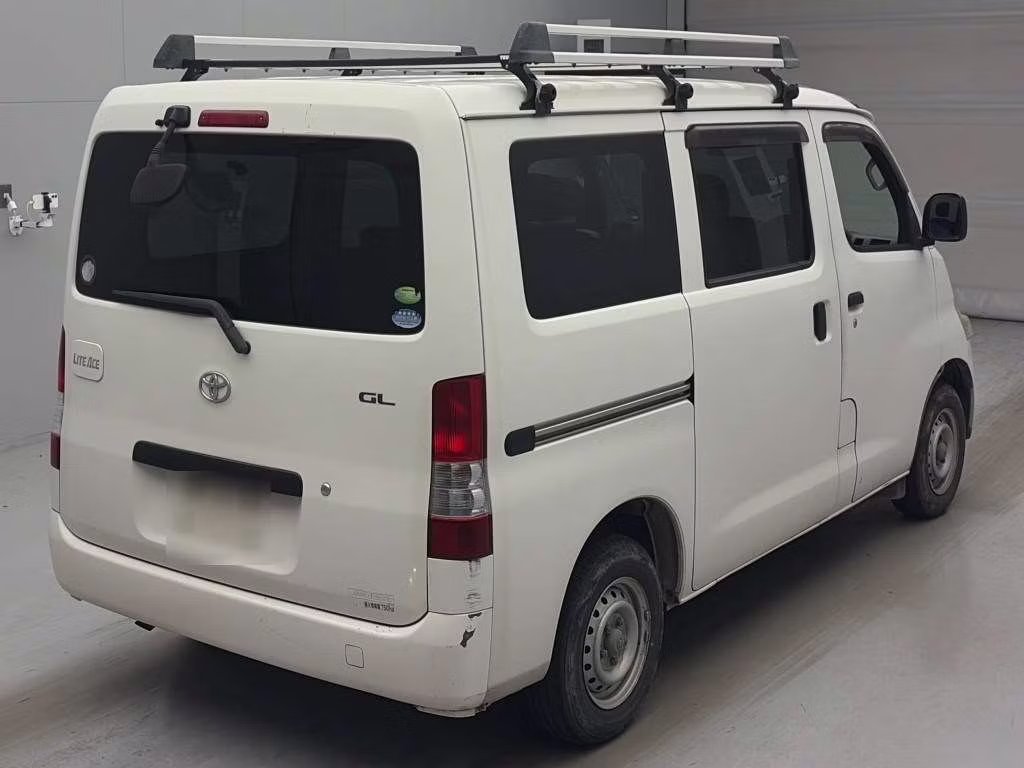 TOYOTA LITE ACE