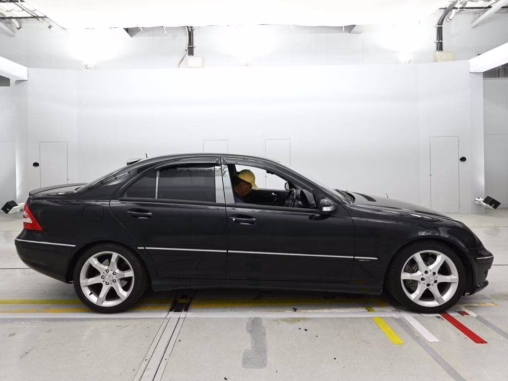 MERCEDES-BENZ C-CLASS