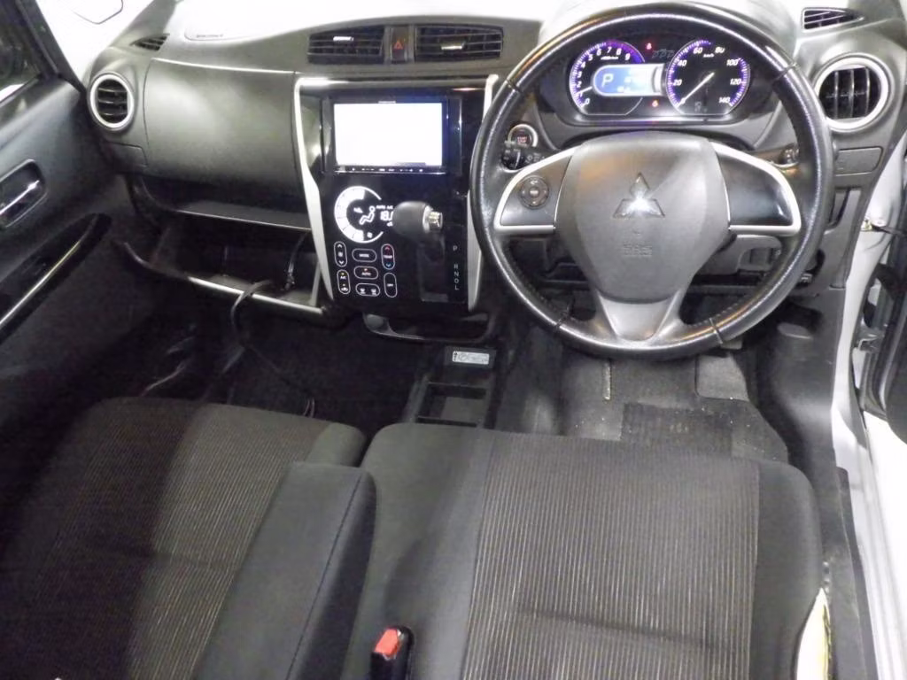 MITSUBISHI EK CUSTOM