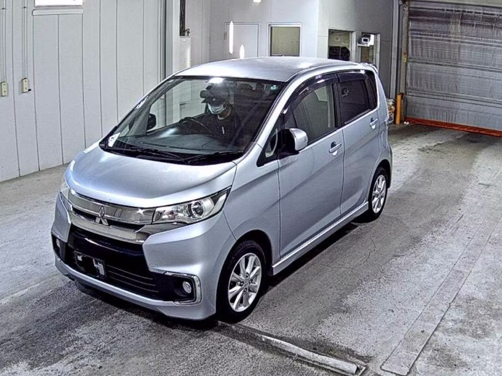 MITSUBISHI EK CUSTOM
