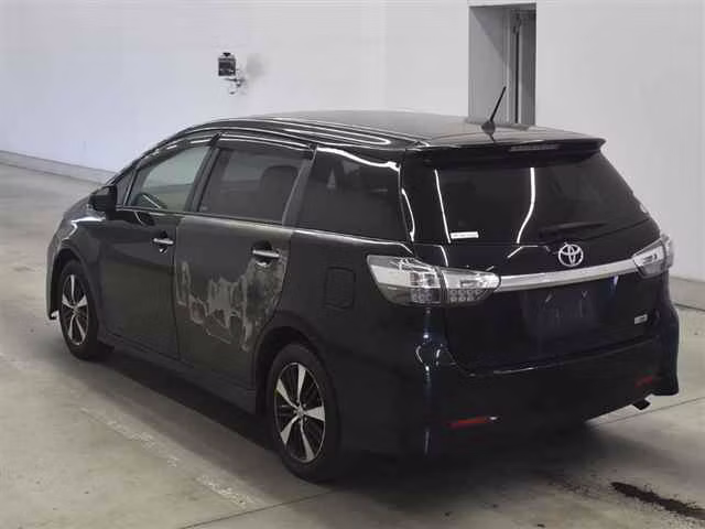 TOYOTA WISH