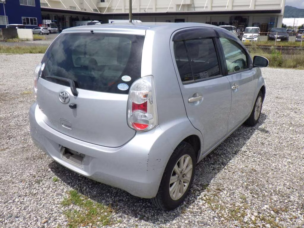 TOYOTA PASSO