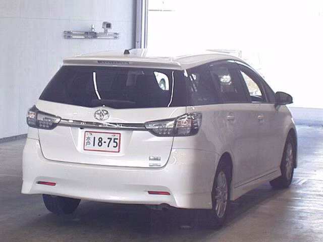 TOYOTA WISH