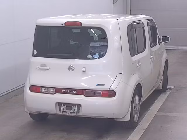 NISSAN CUBE