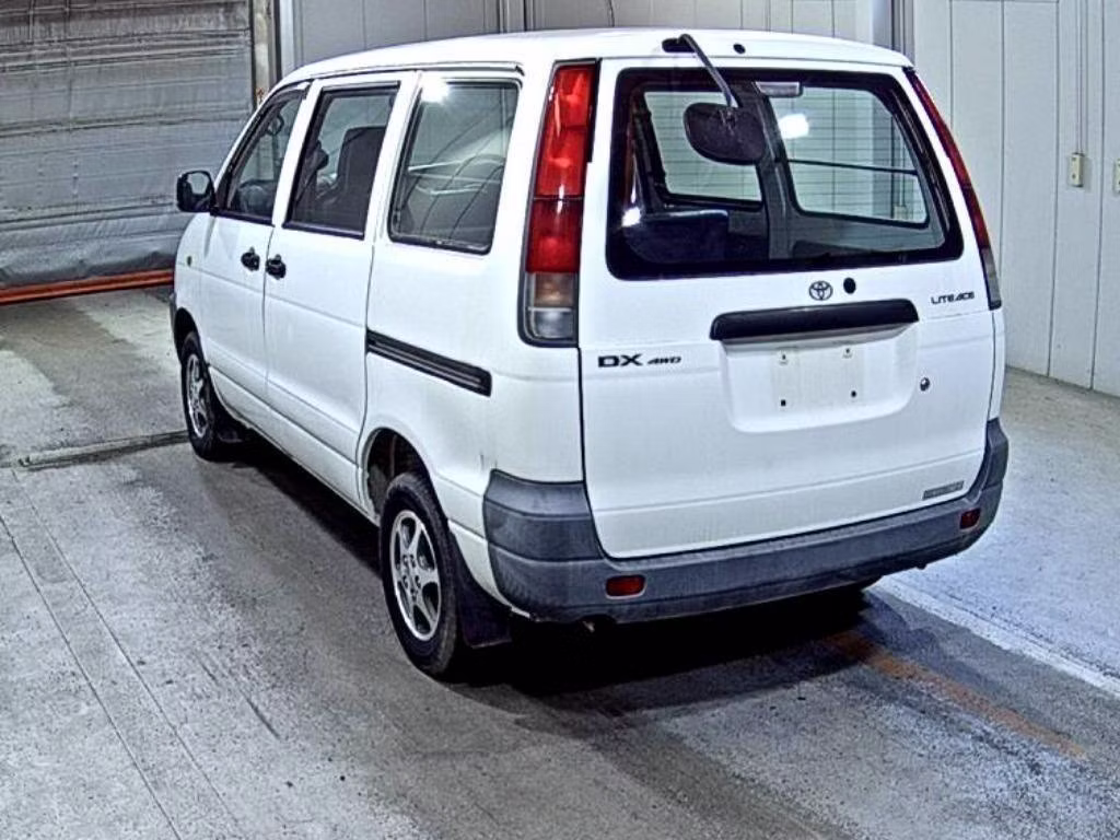TOYOTA LITE ACE
