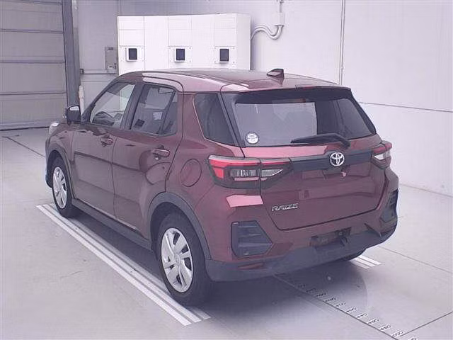 TOYOTA RAIZE