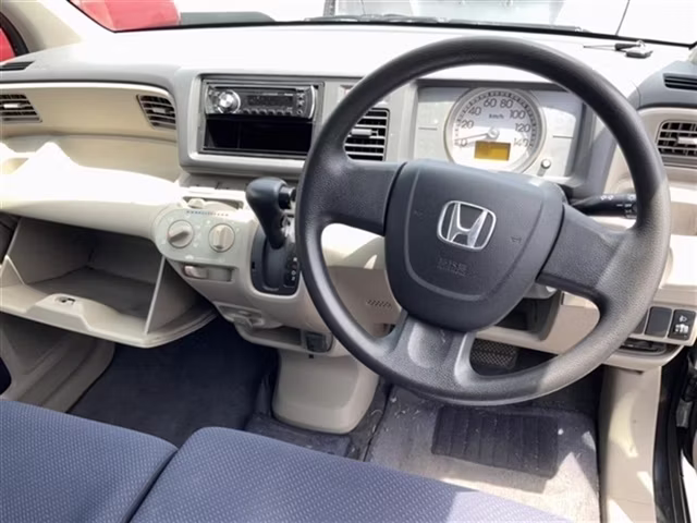 HONDA LIFE