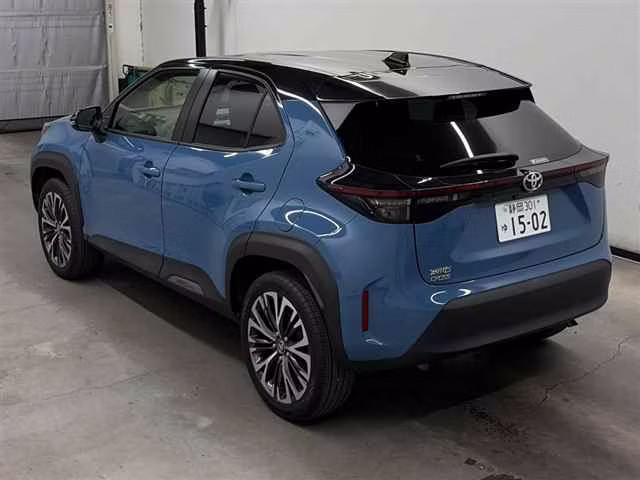 TOYOTA YARIS CROSS