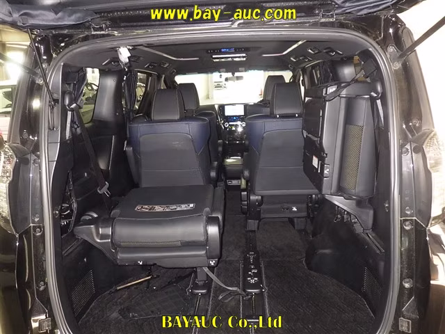 TOYOTA VELLFIRE