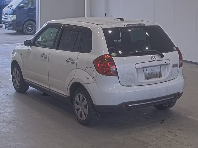 MAZDA VERISA