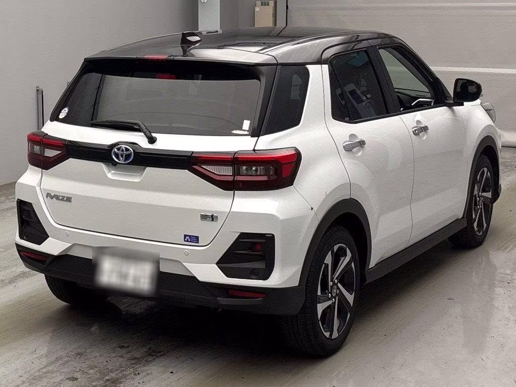 TOYOTA RAIZE