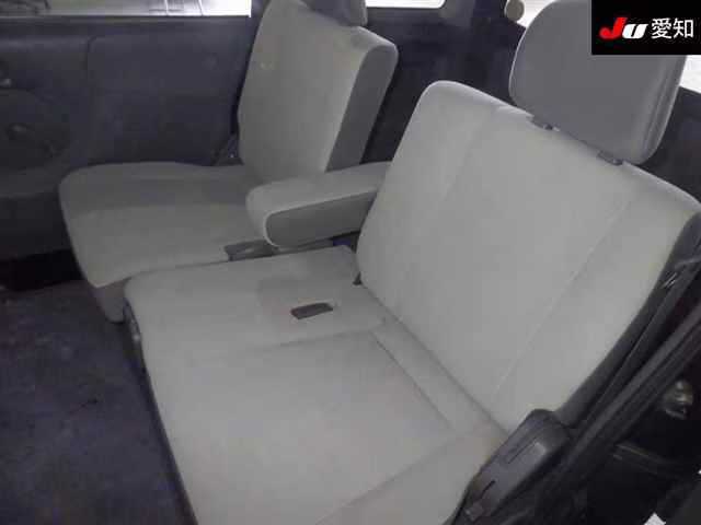 MITSUBISHI TOWN BOX
