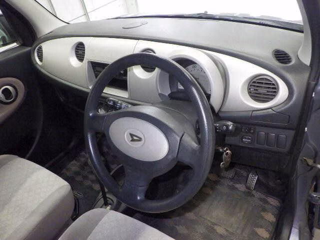 DAIHATSU MIRA GINO