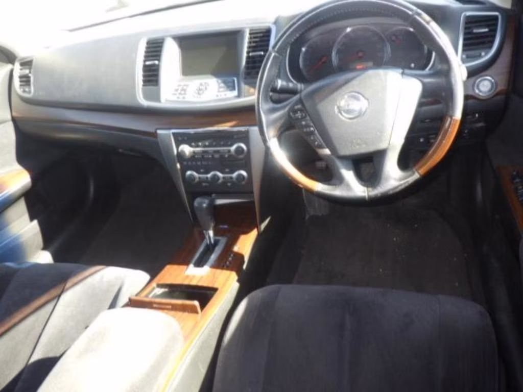 NISSAN TEANA