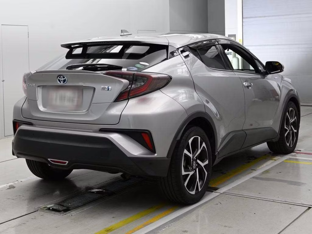 TOYOTA C-HR