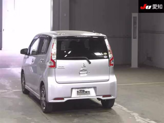 MITSUBISHI EK CUSTOM