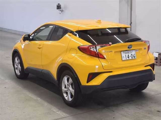 TOYOTA C-HR