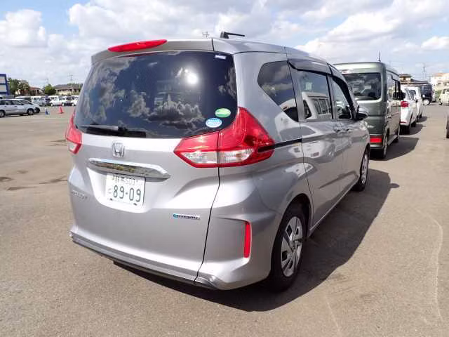 HONDA FREED+
