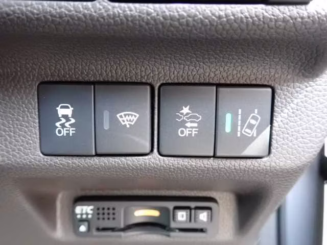 HONDA FREED+