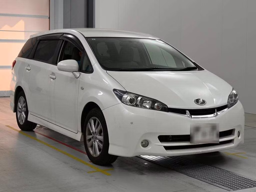 TOYOTA WISH