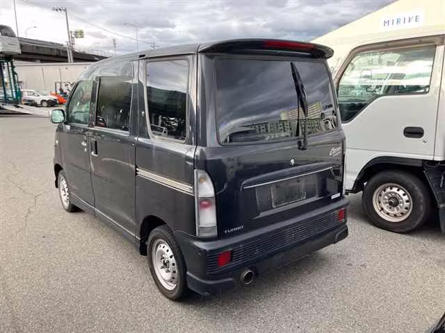 DAIHATSU ATRAI