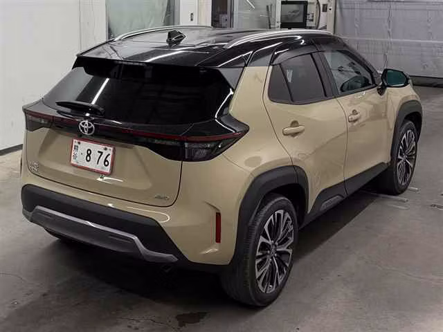 TOYOTA YARIS CROSS