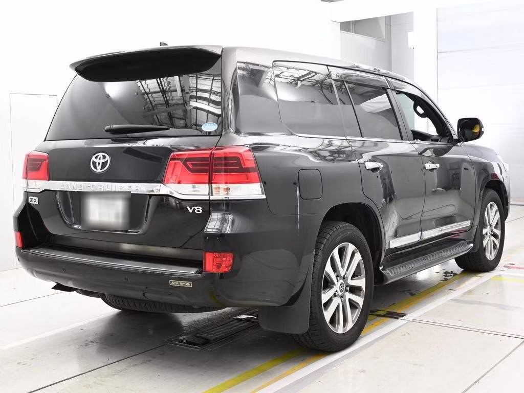 TOYOTA LAND CRUISER
