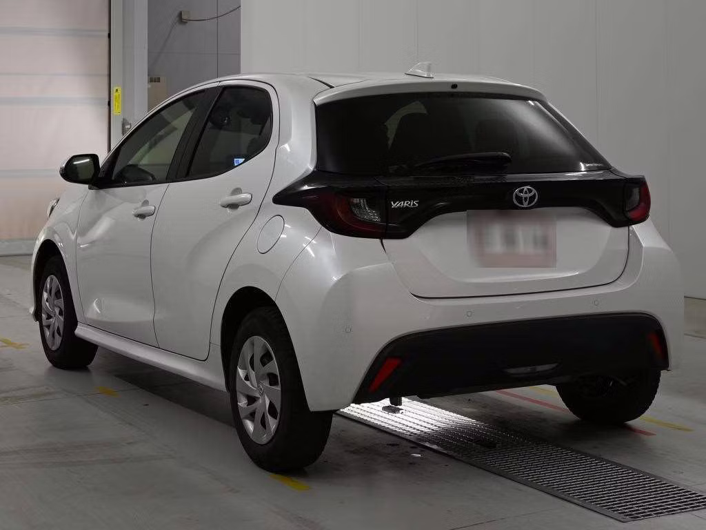 TOYOTA YARIS