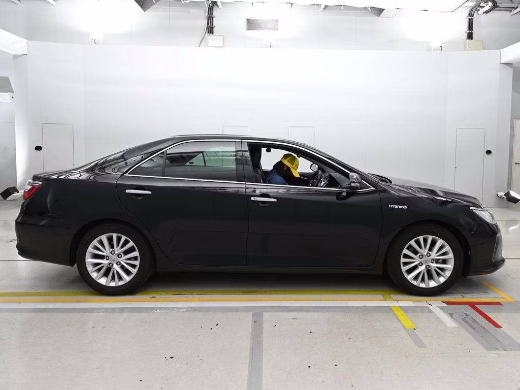 TOYOTA CAMRY