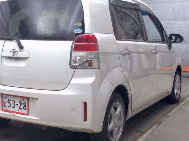 TOYOTA SPADE