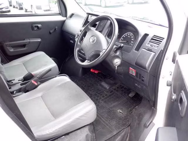 TOYOTA LITE ACE