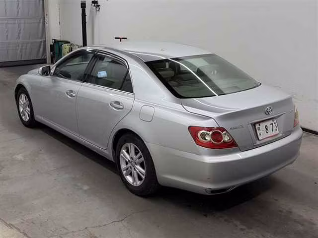 TOYOTA MARK X
