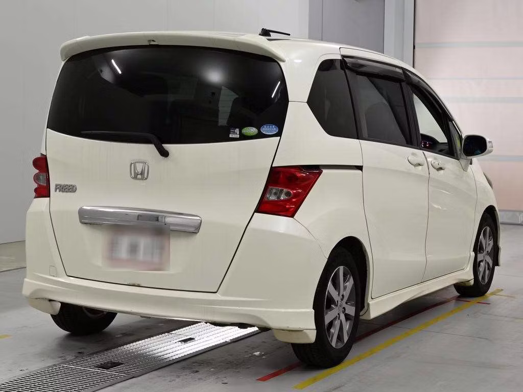 HONDA FREED