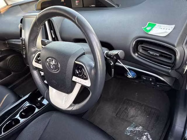 TOYOTA PRIUS PHV