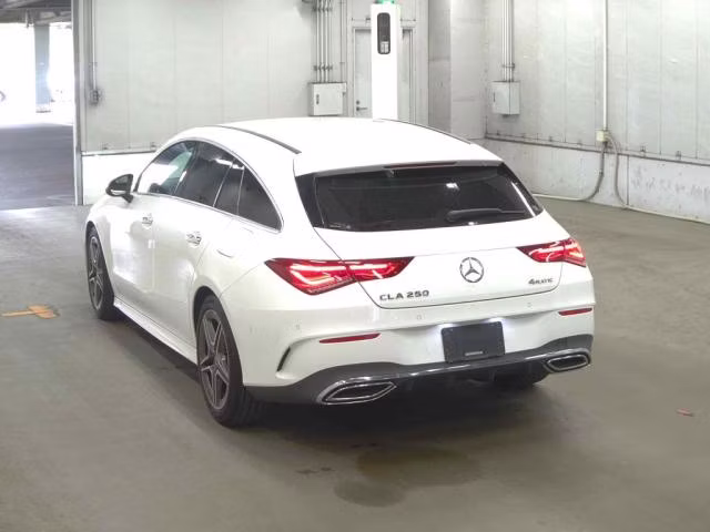 MERCEDES-BENZ CLA-CLASS