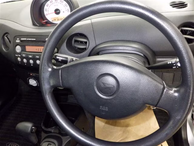 DAIHATSU ESSE