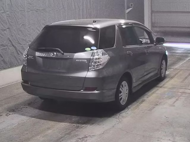 HONDA FIT SHUTTLE