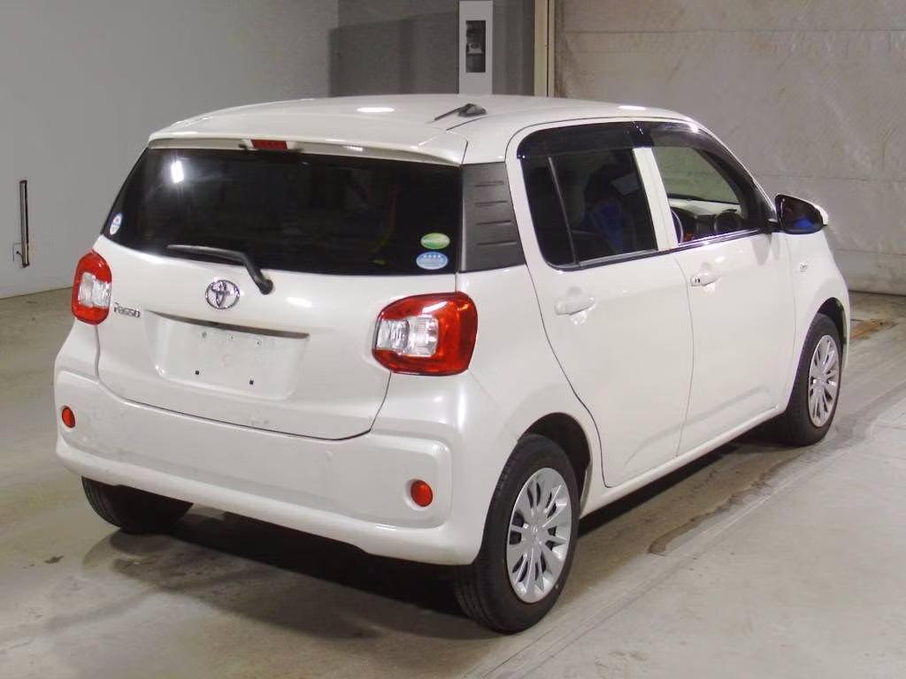 TOYOTA PASSO