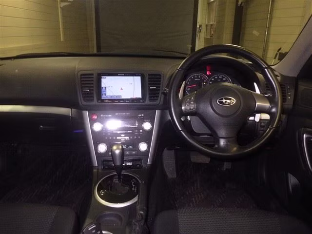 SUBARU LEGACY B4